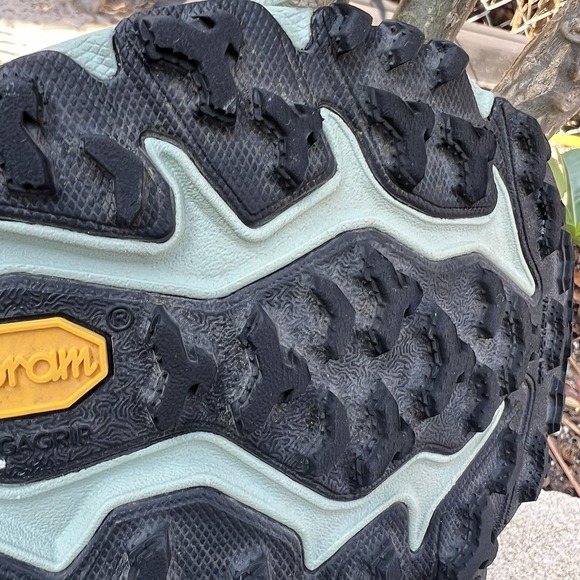 Hoka Speedgoat 6 Womens 6.5 B Trail Running Hiking Shoes Vibram 1147811 BLVR - Picture 10 of 10